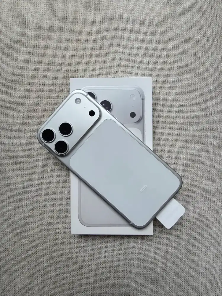 Iphone 17 Pro Max Ibox Silver Open Box