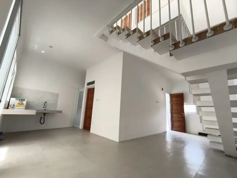 Rumah Siap Huni, di Perumahan Jalan Sasak Batu Padasuka Ref.05113