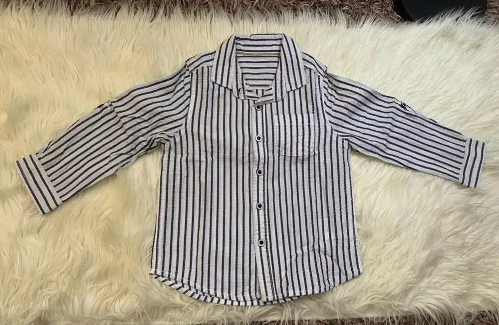 Kemeja anak brand Mothercare (original) Muat usia 2–3 tahun
