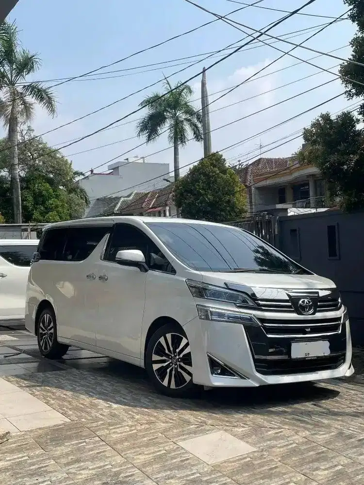 Toyota Vellfire 2019