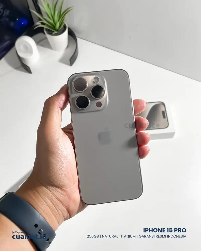 iPhone 15 Pro 256GB Natural Titanium Ex Garansi Resmi Indonesia