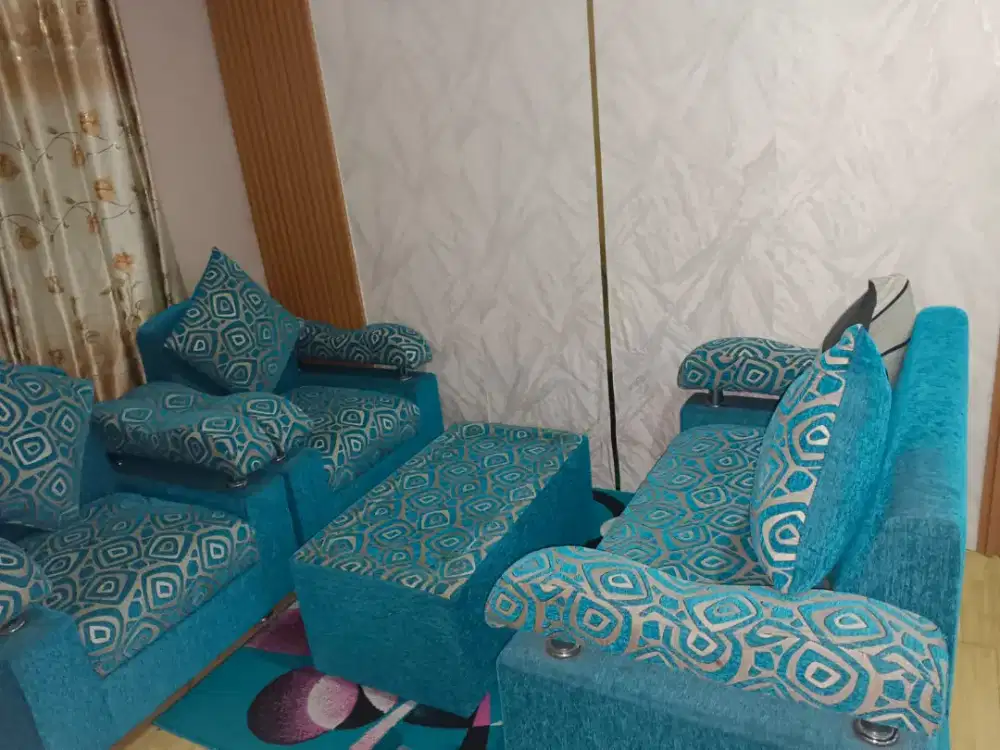 Sofa minimalis Ruang Tamu