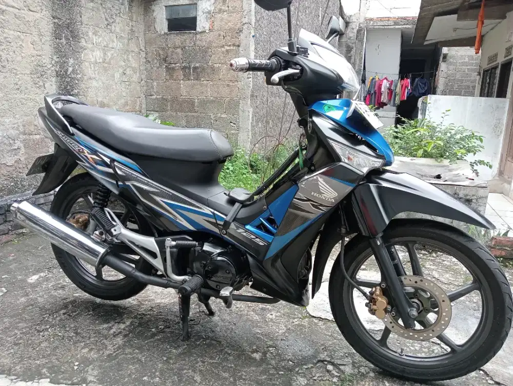 Jual Supra X125 DD th 2012, surat surat komplit