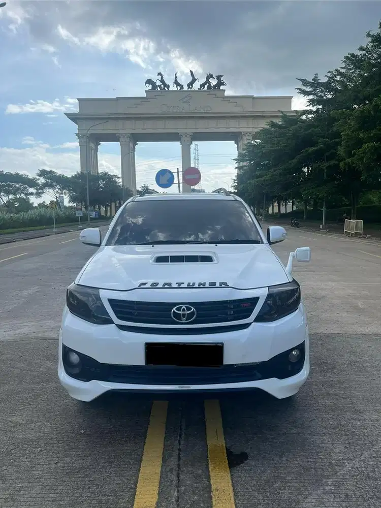 Fortuner G VNT TRD AT 2015