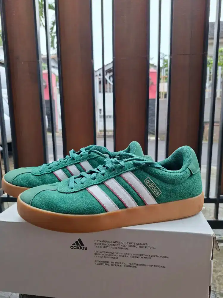 Sepatu Adidas VL Court Original