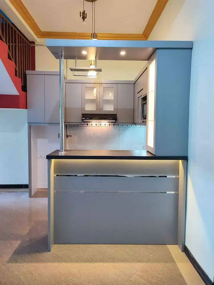 Kitchen set dan meja bar custom sidoarjo surabaya