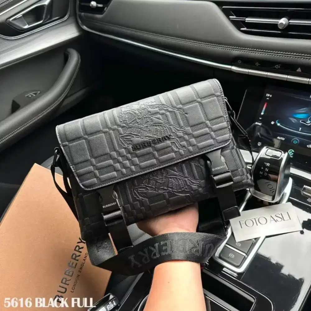 Burberry Sling bag for Man