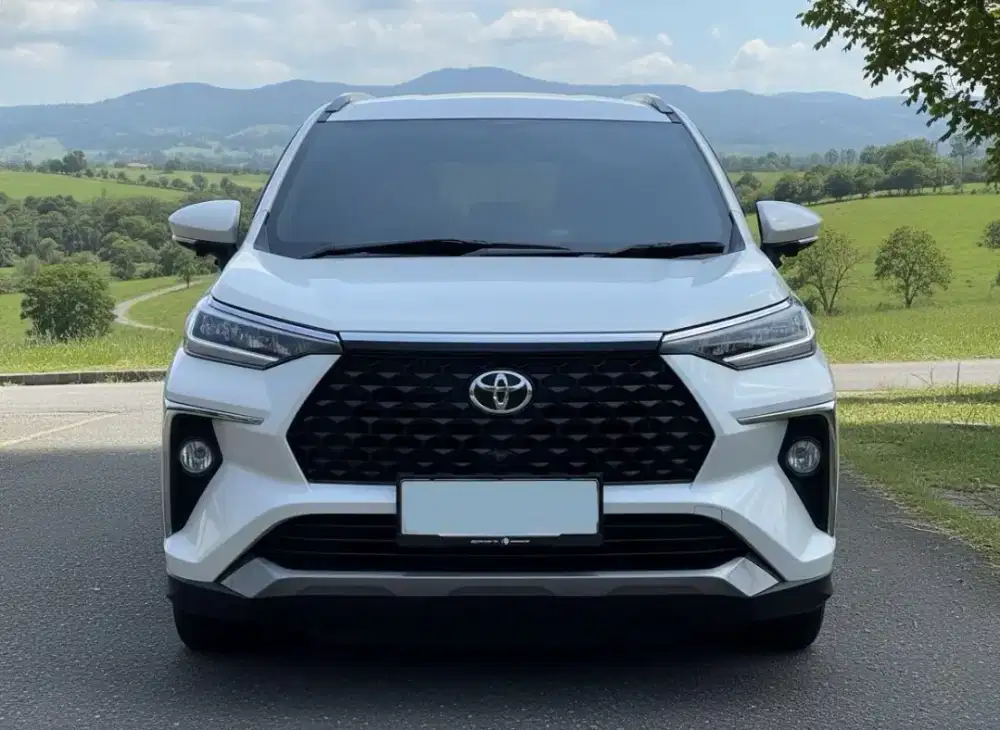 Toyota Veloz 1.5 Q CVT Tahun : 2024