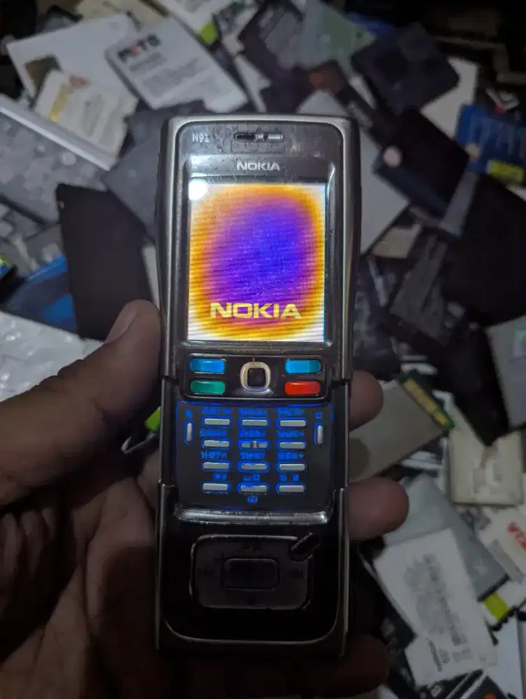Nokia N91 bahan