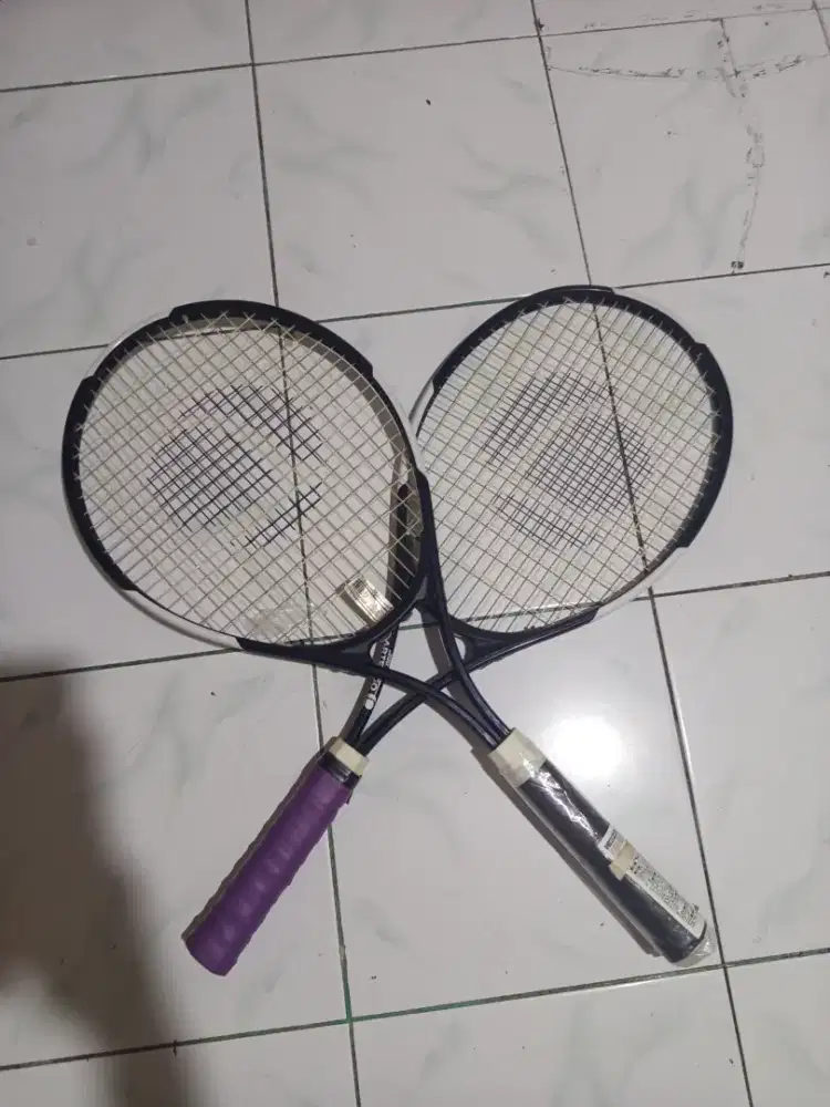 Raket tenis untuk pemula