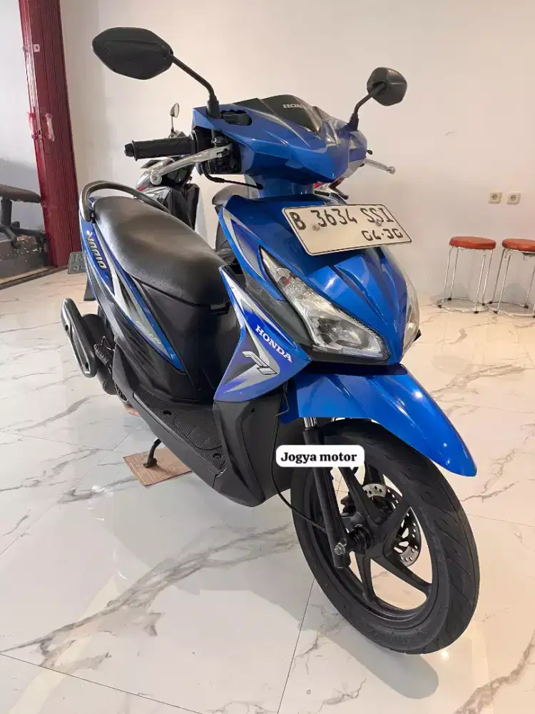 [03] New Vario 110 fi 2015