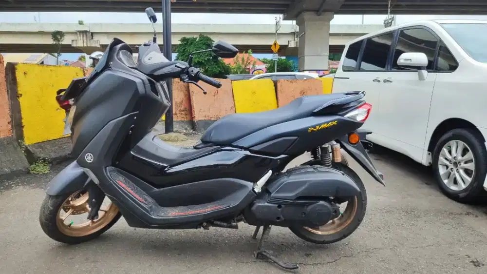 Yamaha NMAX 2021