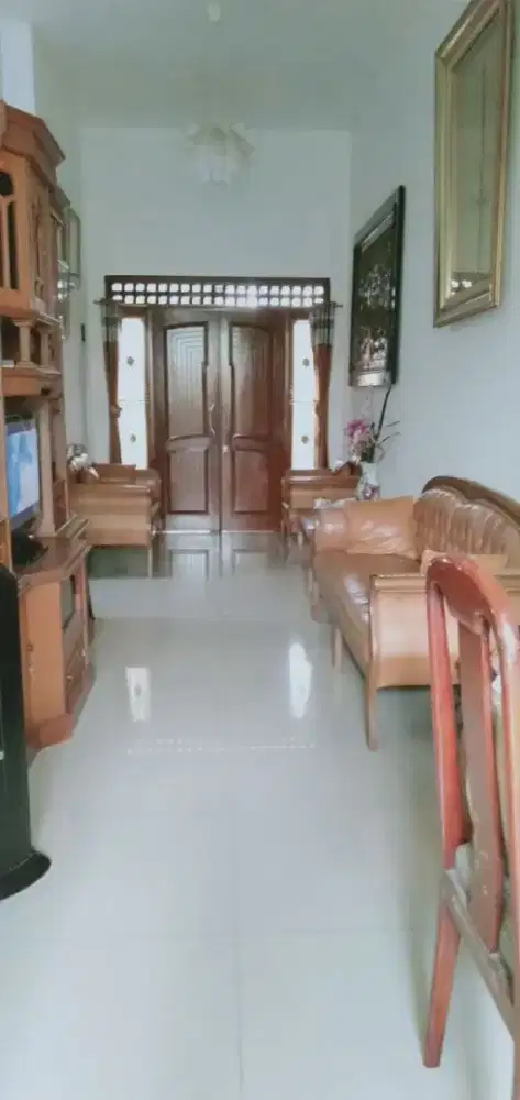 Rumah murah furnished di komplek Cisaranteun Arcamanik Bandung SHM