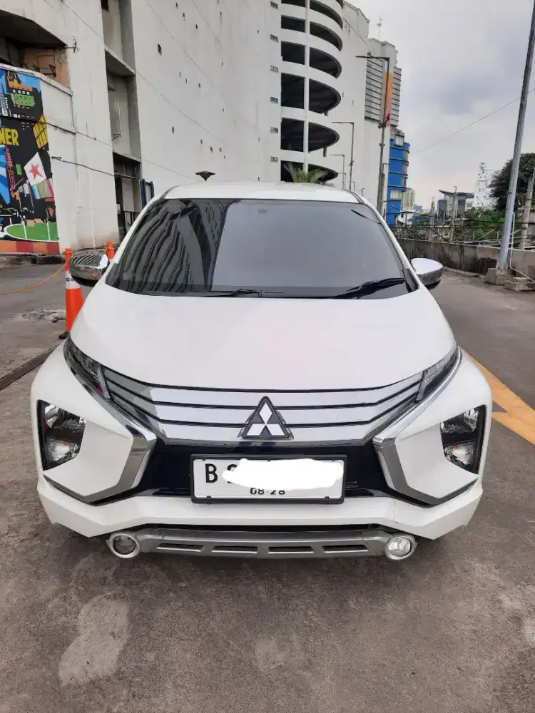 Xpander ultimate 2018