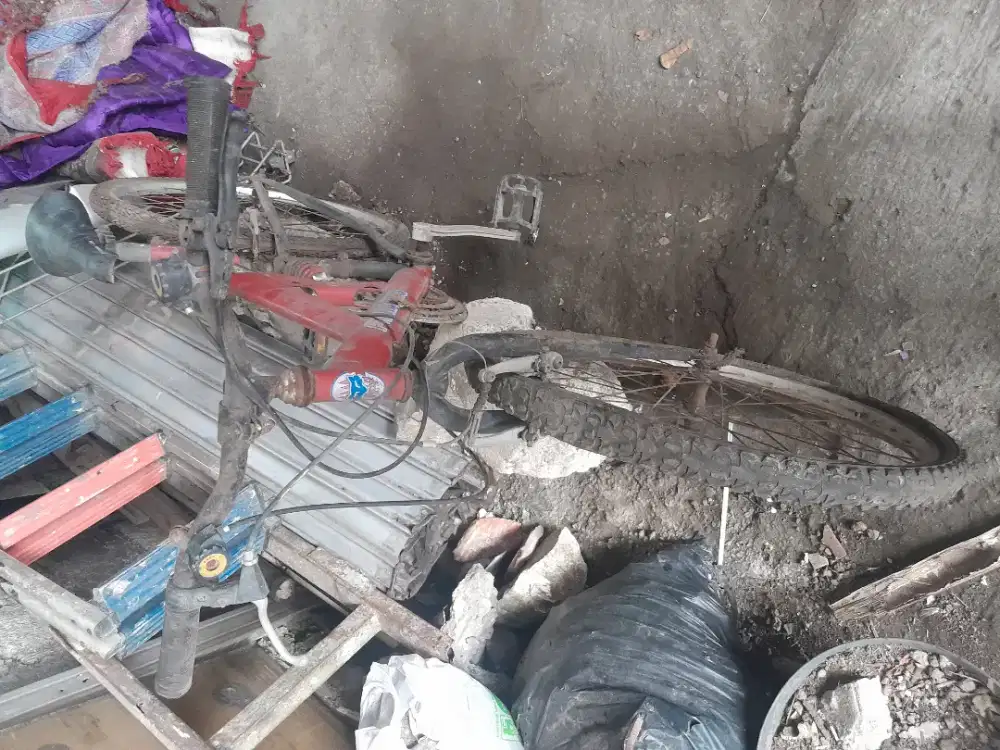 Sepeda gunung mtb kondisi apa adanya