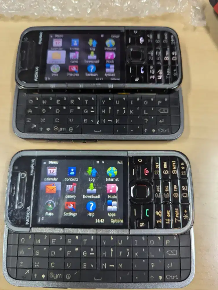 Nokia 5730 XpressMusic black mulus