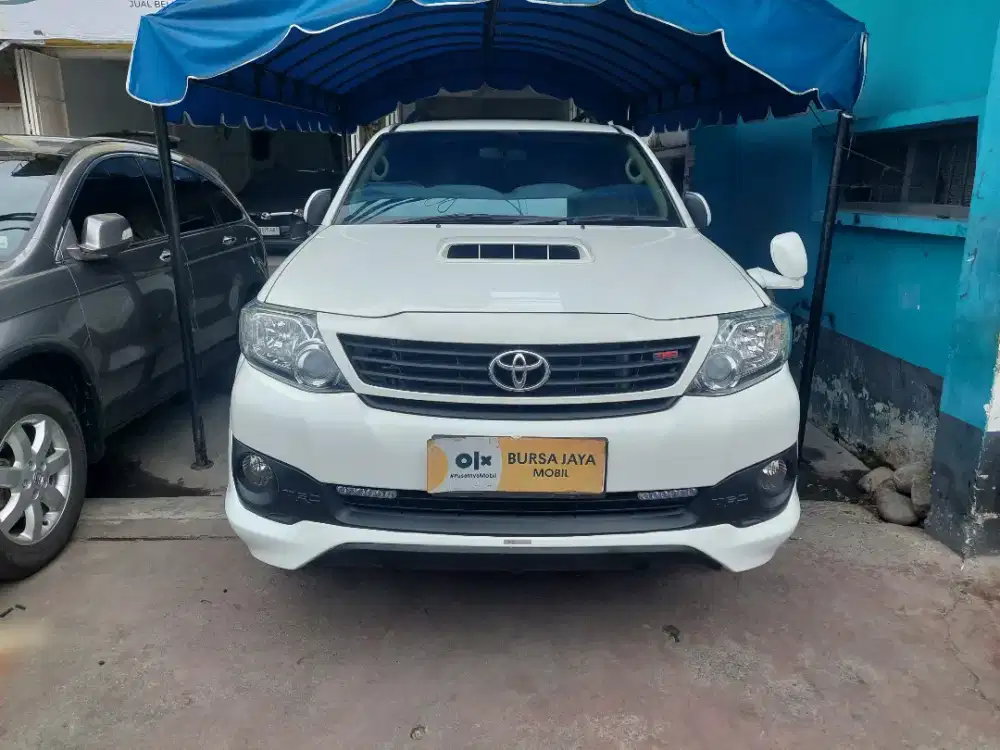 TOYOTA FORTUNER VNT TRD 2.5 A/T 2014