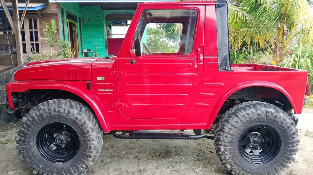 suzuki jimny tahun 1982