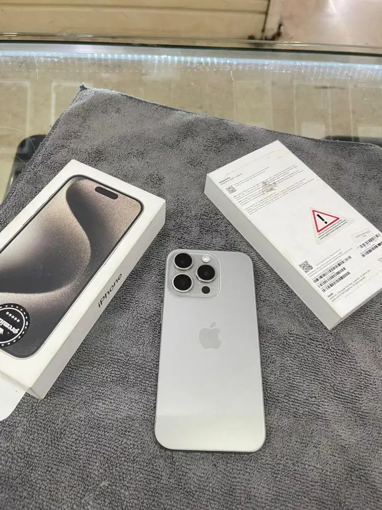 Iphone 15 pro 128 Natural Ex Ibox bh87% fullset