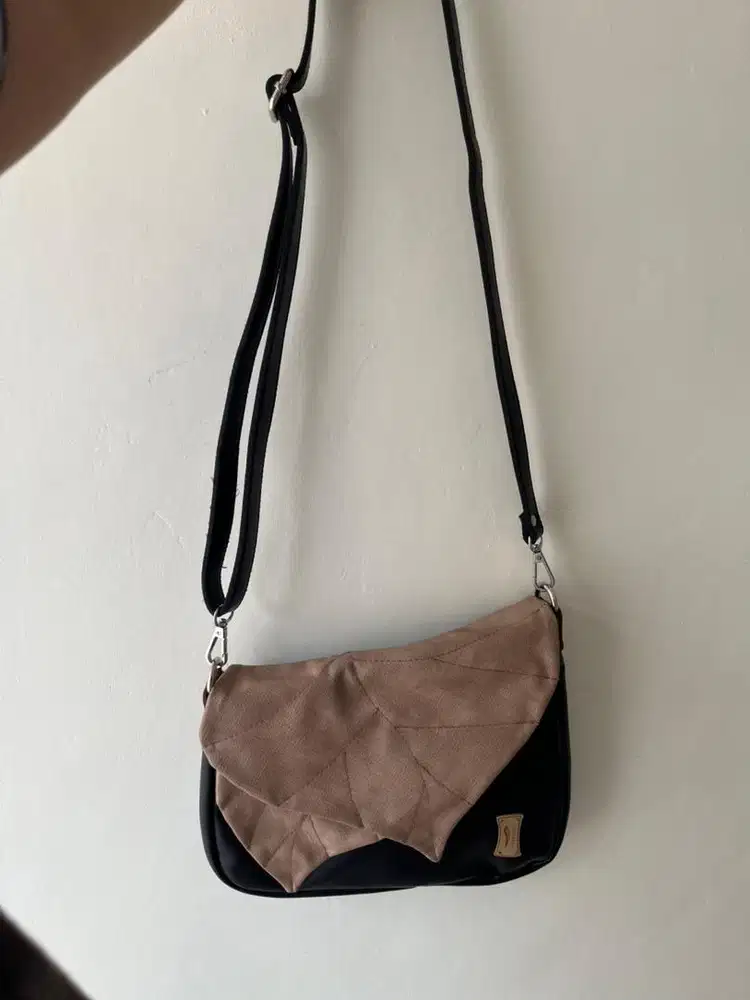 Slingbag kulit handmade