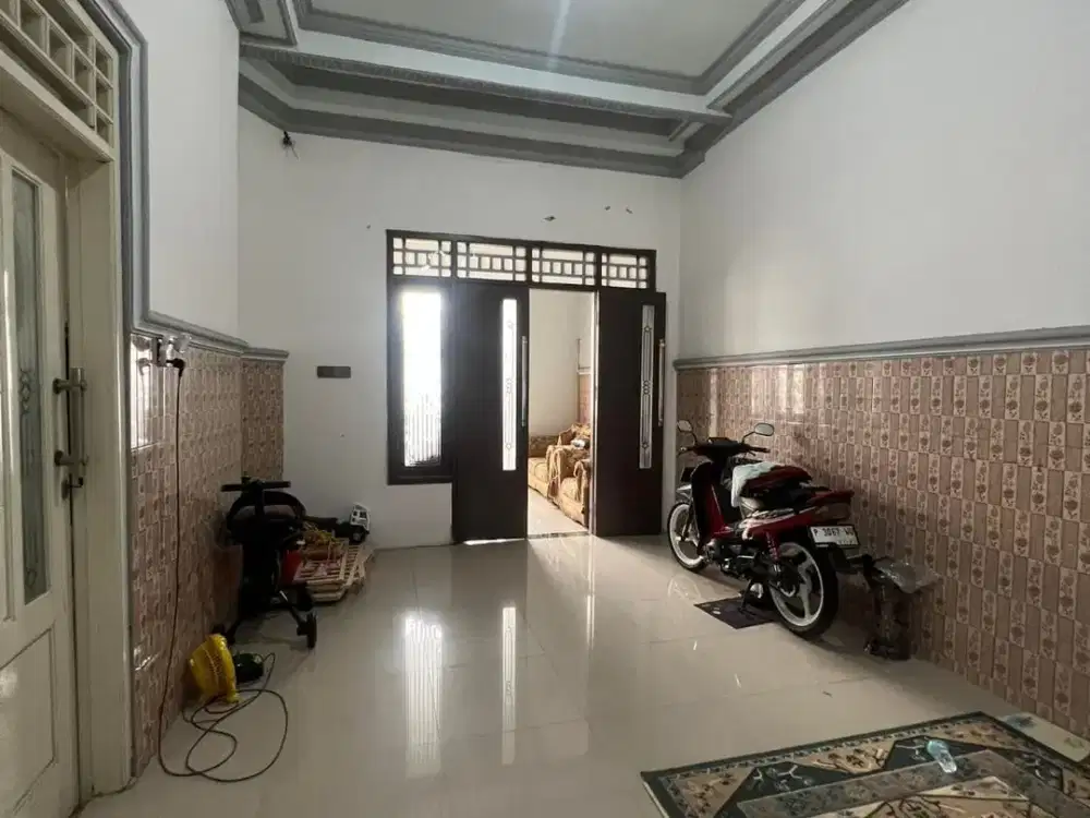 Di Jual Rumah Mewah 2.5 Lantai Pakal Sumber Rejo Benowo Surabaya Siap Huni