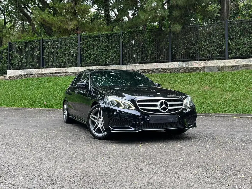 Mercedes Benz E400 AMG 2014 Full Option