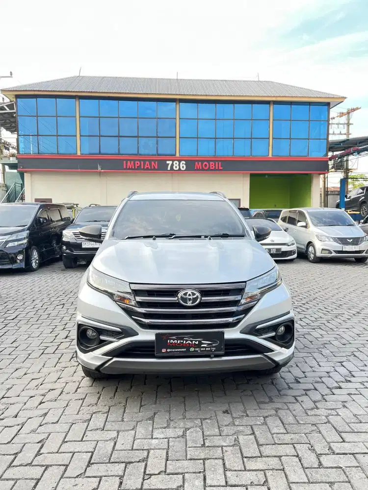 TDP 48JT Toyota Rush GR M/T Silver 2022 raize chr hrv crv harrier voxy