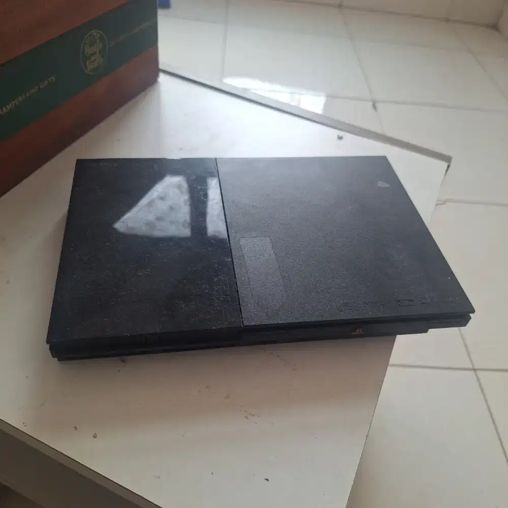 Playstation 2 Sony + Memory + Kaset + Bonus DVD Player Vitron