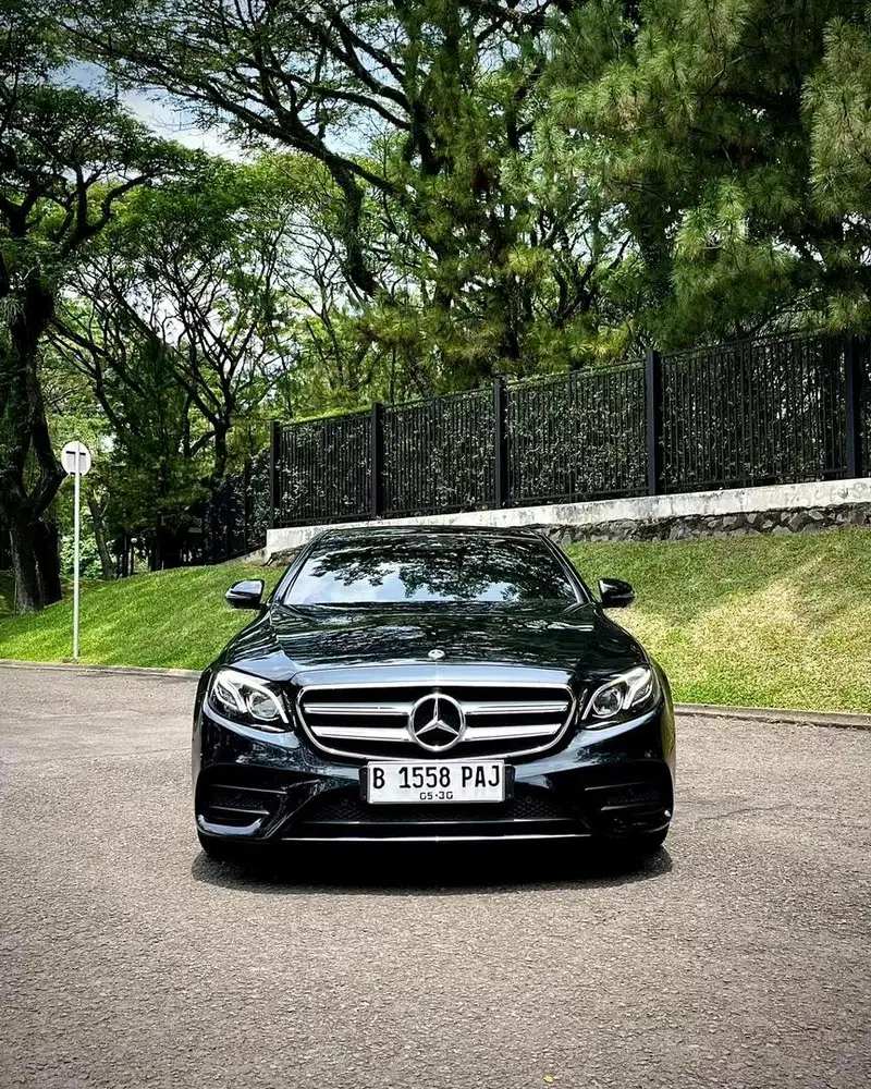 Mercedes Benz E350 AMG 2019