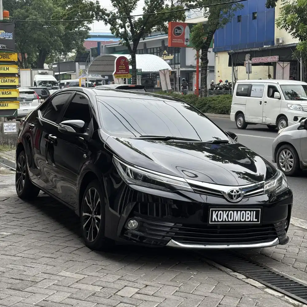[KM 48RB] TOYOTA COROLLA ALTIS 1.8 V AT 2018