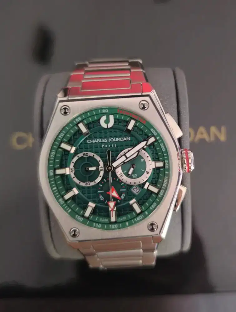 Jam tangan Charles Jourdan, Ori mulus