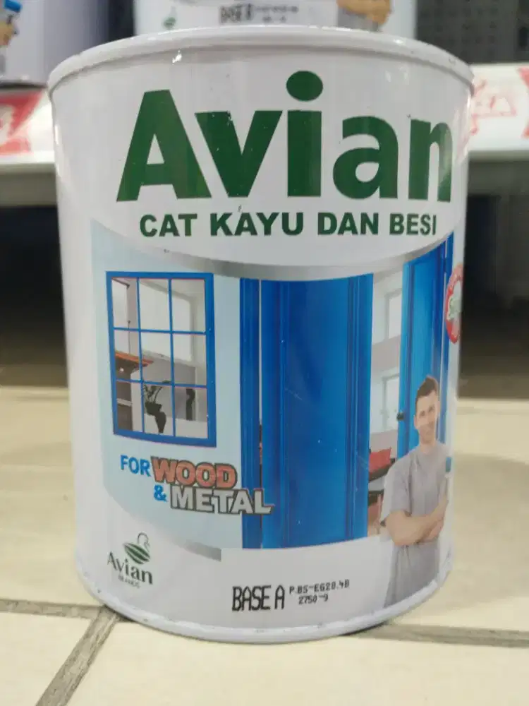Cat minyak Avian