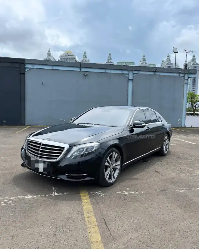 MERCY S400L EXCLUSIVE AT 2017 BLACK ON BLACK LOW KM SUPER CONDITION