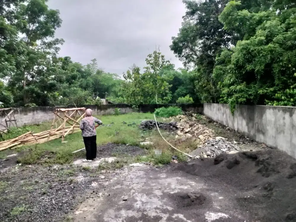 Dijual tanah kavling murah dalam cluster di Bangunjiwo