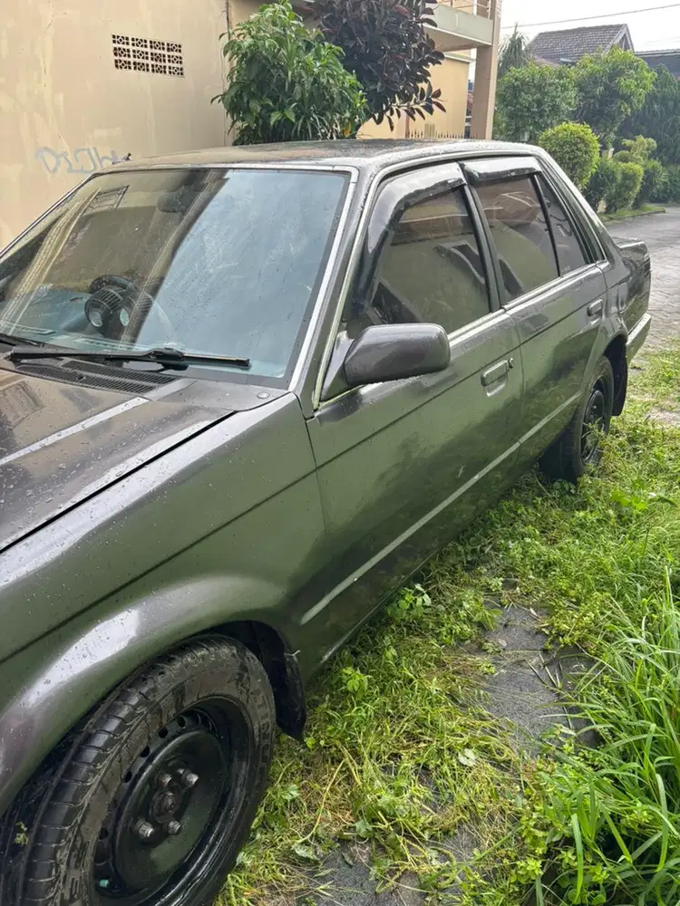 Mazda 323 1987 Bensin