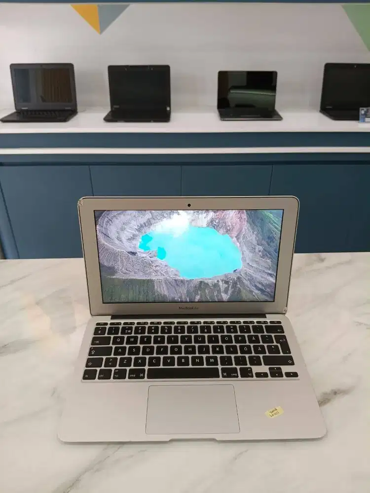 [MB08] Laptop  Desain macbook | 4GB DDR3 | 128GB|12'INCH | JabodetabEK