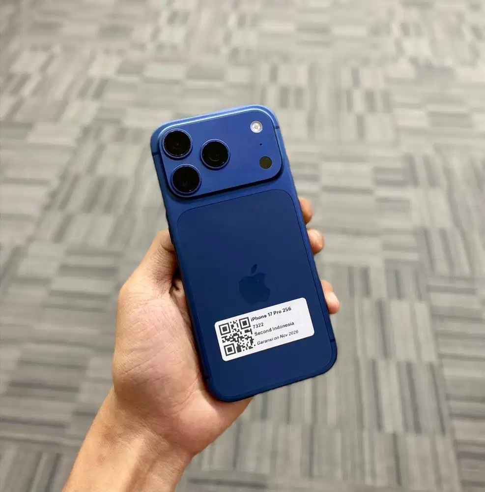 iPhone 17 pro 256GB Blibli / iBox fullset pemakaian singkat
