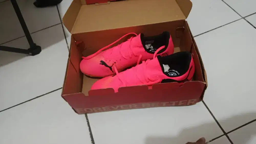 sepatu bola puma ori