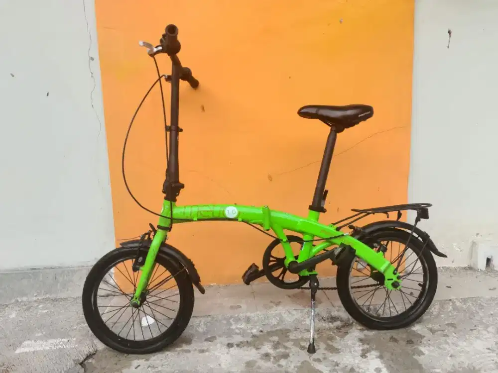 Sepeda lipat Polygon Metro 1.0 Size 16