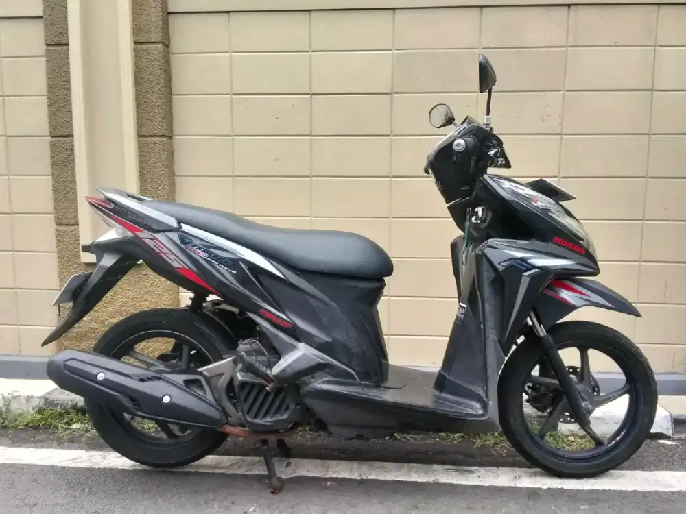 Honda Vario KZR tahun 2014 pajak hidup B dki