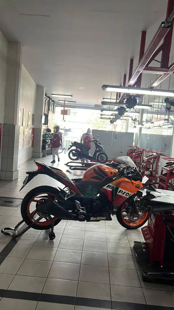 DISERAHTERIMAKAN KEPADA PEMILIK BERIKUTNYA !! Honda CBR 250 CBU
