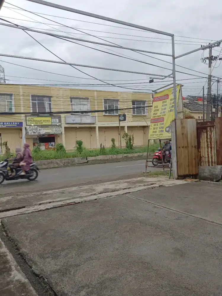 Cuci steam mobil motor