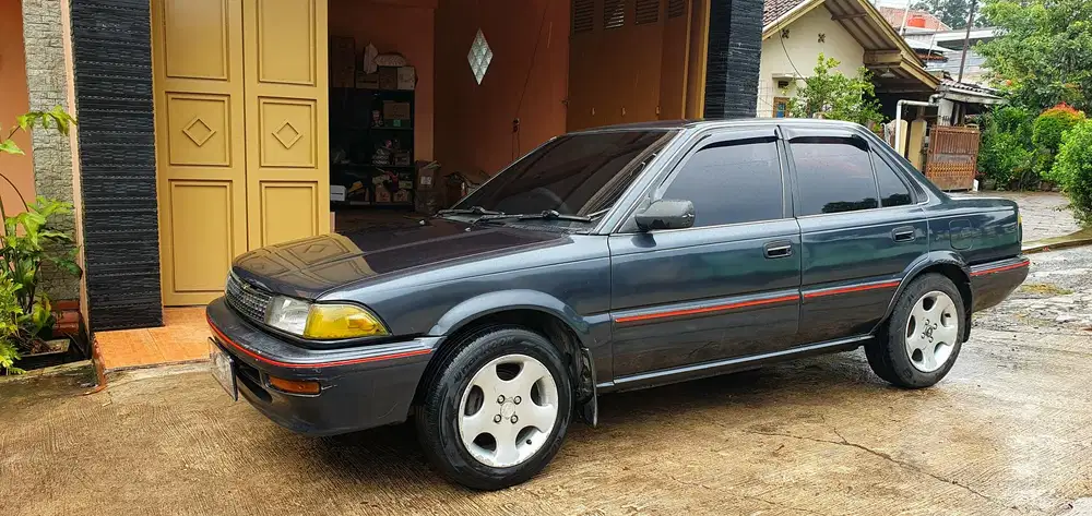 Toyota Corolla 1990 Bensin