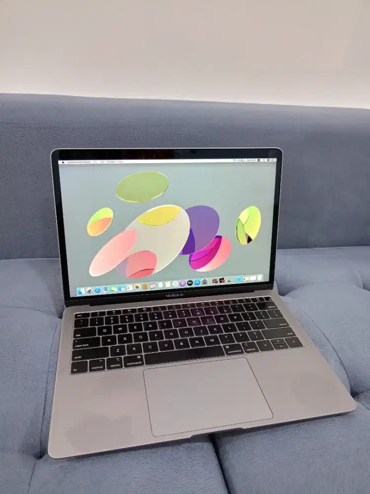 MACBOOK AIR 2019 I5 13 INCH 8/256