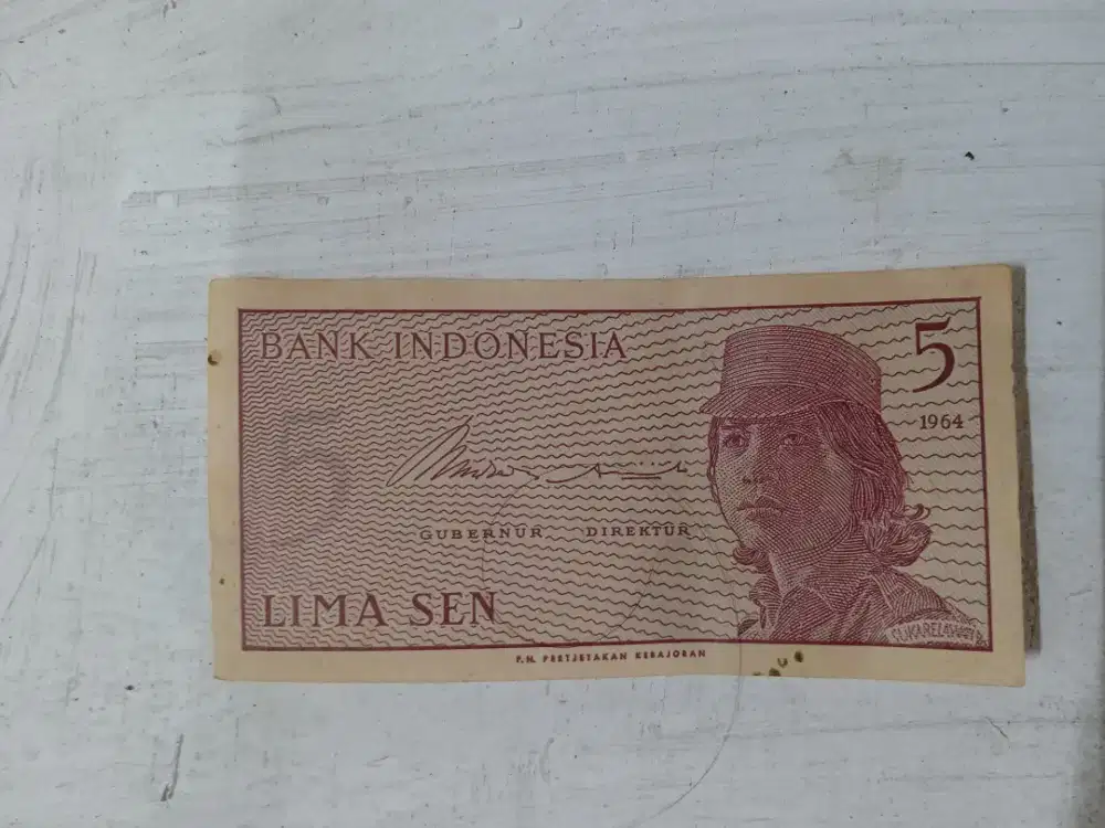 Uang kuno kertas dan koin