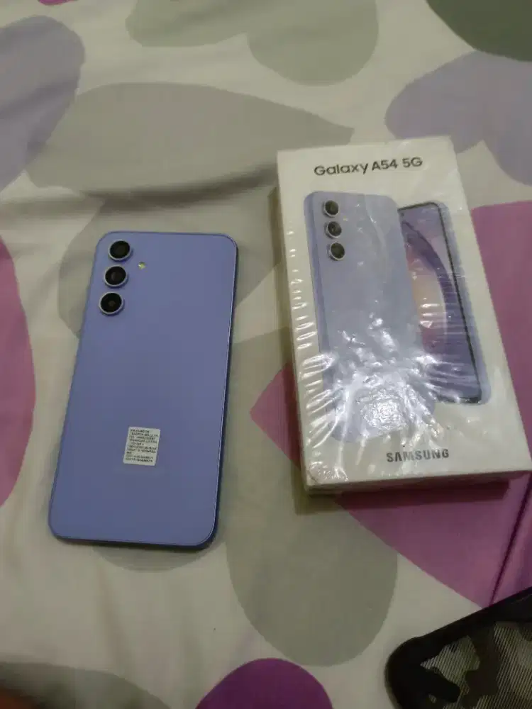 Samsung a54 8/256 garansi on baru beberapa hari