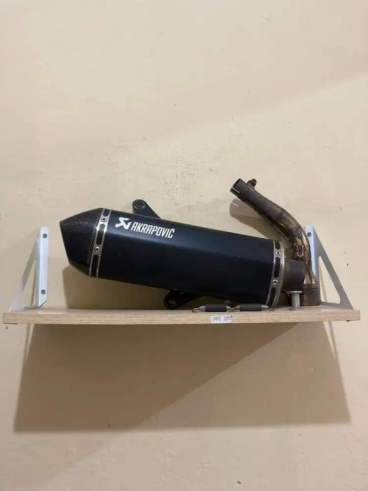 Knalpot Akrapovic Original Vespa GT GTS GTV 200/250/300 cc