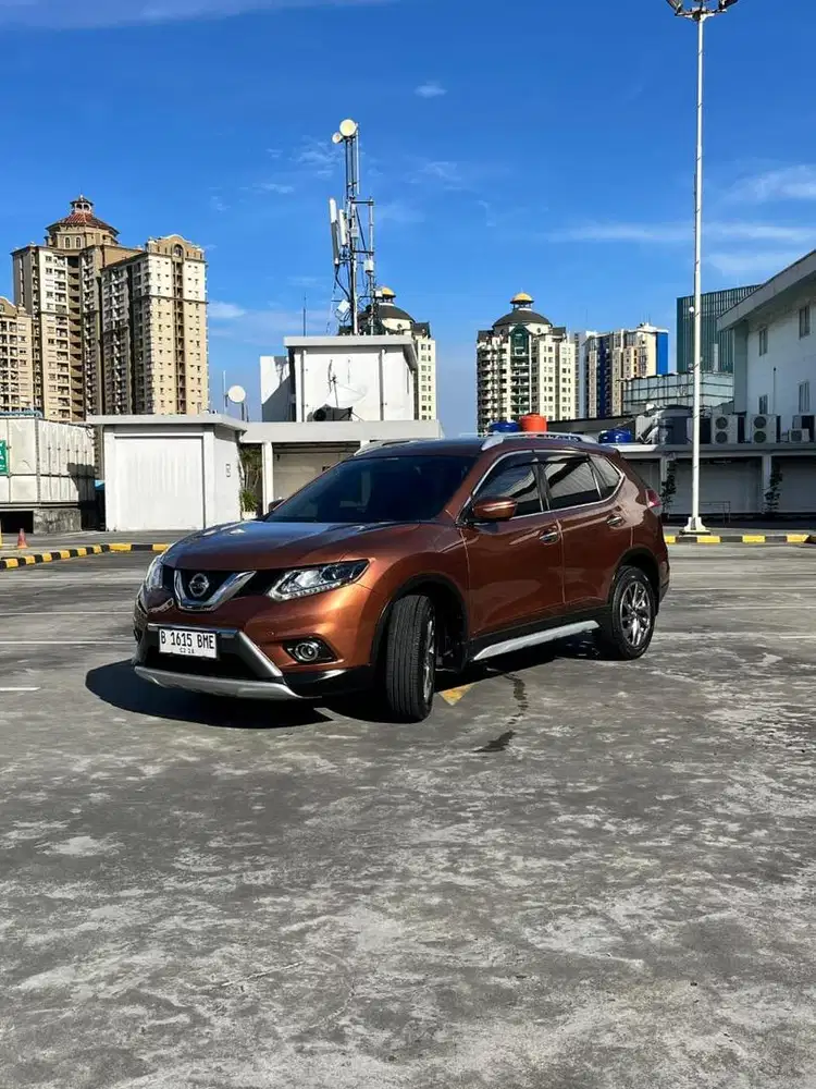 Jual murah nissan xtrail T32 2,5 tahun 2015 pemakaian pribadi