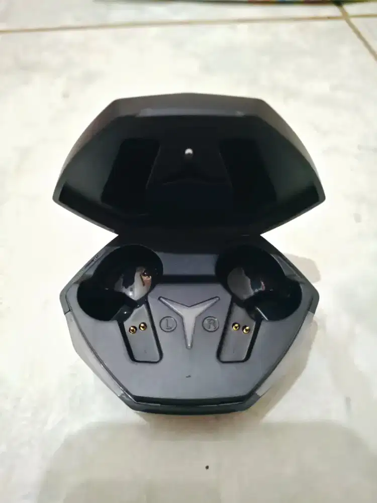 Wadah TWS T33 Headset Gaming