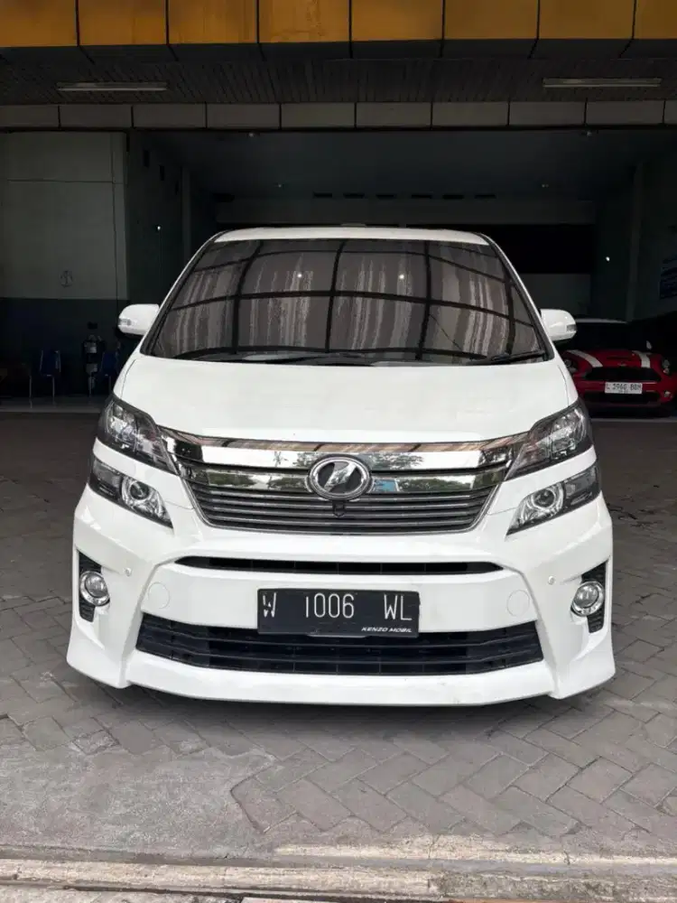 TOYOTA VELLFIRE 2.4 Z 2013
